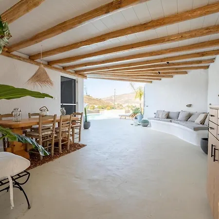 Luxury Merchias 5bd شقة *