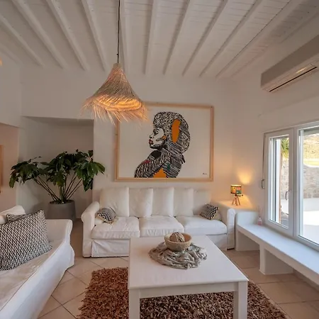 شقة Luxury Merchias 5bd بلاتيس يالوس